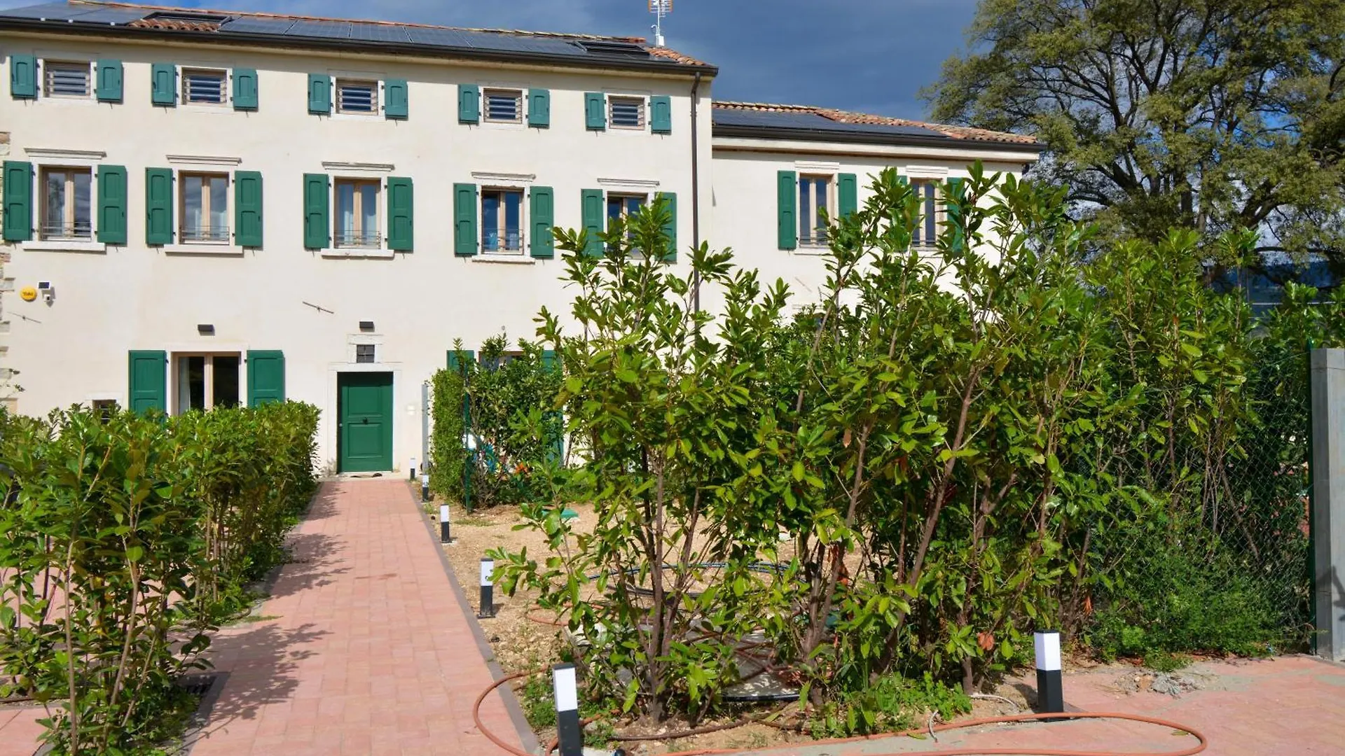 Residence Corte Bellebarbe Rivoli Veronese 0*,